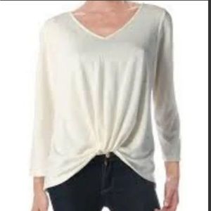2/$20 Stratus by Chenault ivory ¾ sleeve twist front top size XL